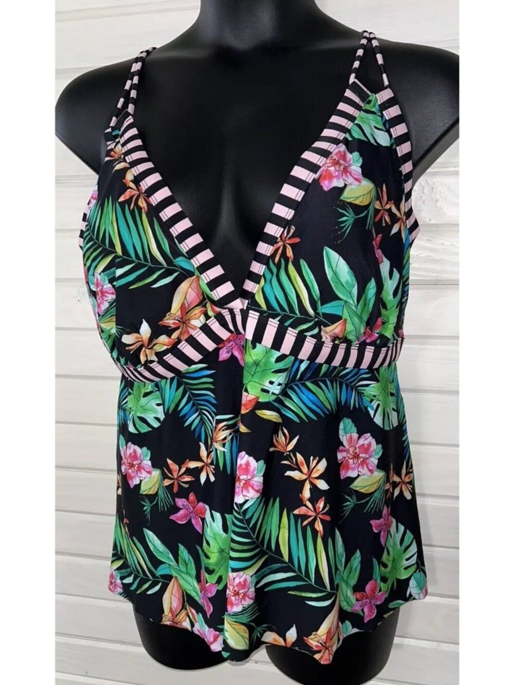 NWT Swimsuits For All Sz PLUS 24 Loop Strap Tankini Swimsuit Top Tropical Floral